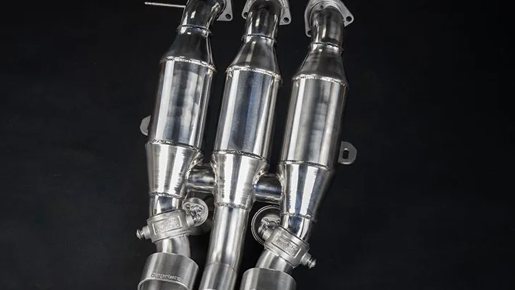 Photo of Capristo Valved Sport Exhaust With Remote Kit for the Ferrari F40 - Image 2